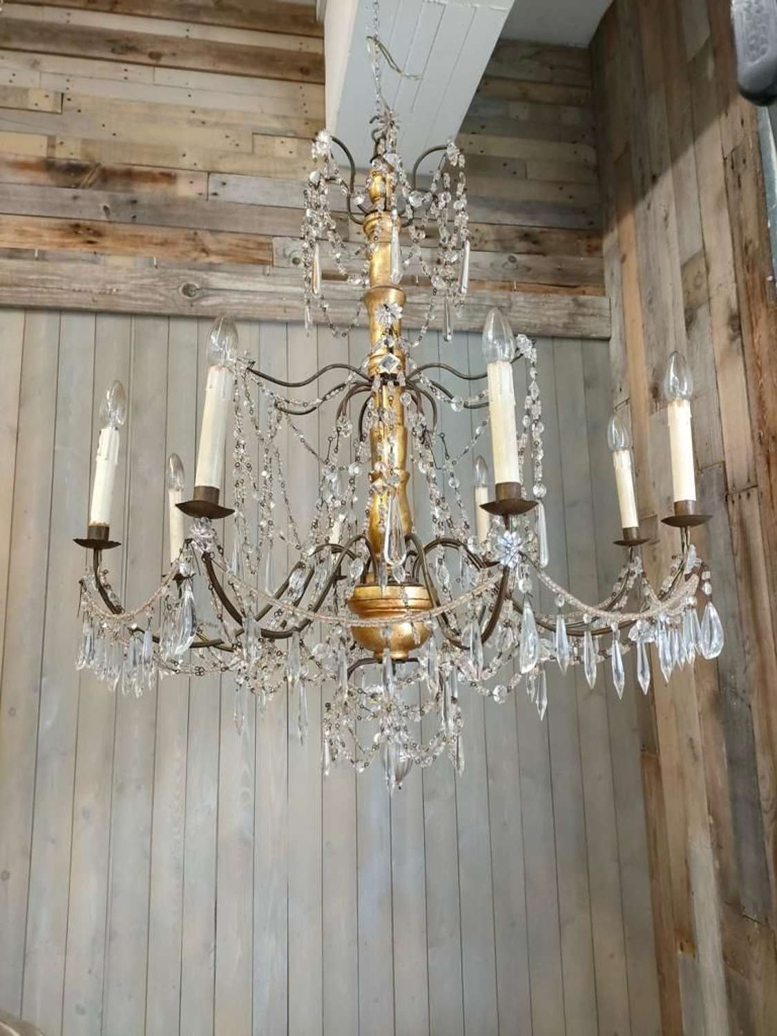 Late 19th century Italian gilt chandelier