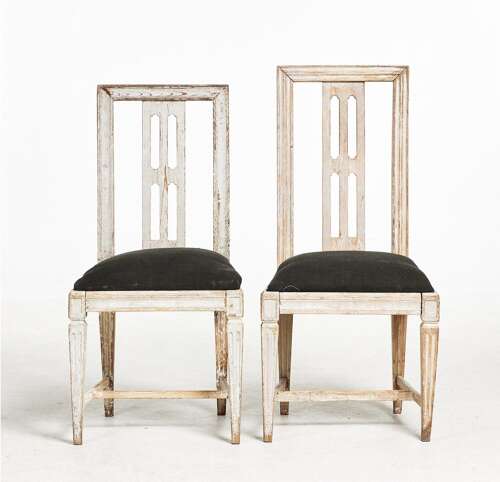 C19th Swedish Gustavian set of (4) painted dining chairs