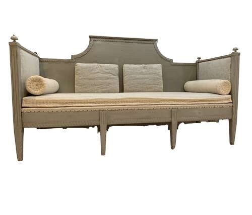 Early C19th painted Swedish Gustavian sofa