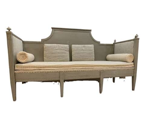 Early C19th painted Swedish Gustavian sofa