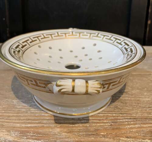 C19th minton sponge dish with gilt Greek key design