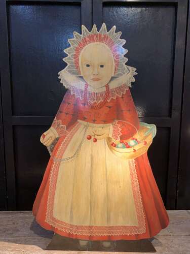Decorative young girl  dummy board in Elizabethan dress chi
