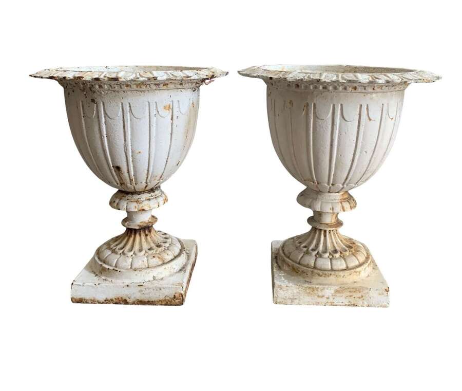 C1890 English pair of cast iron urns