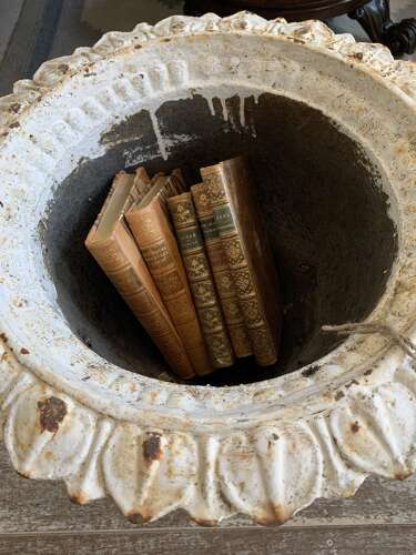 C1890 English pair of cast iron urns