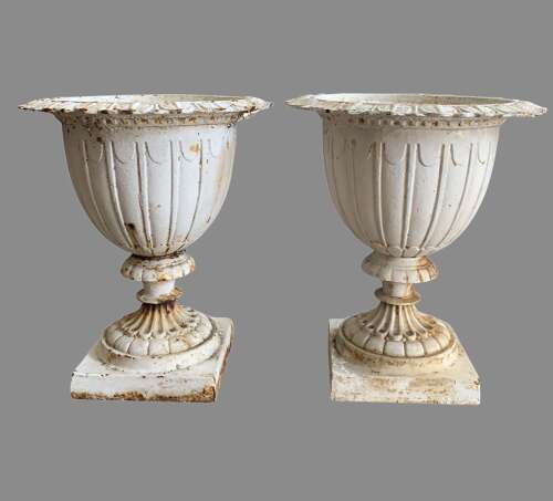 C1890 English pair of cast iron urns