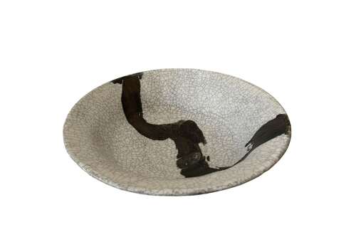 Kyoto bowl by ceramic artist Anna Scholz